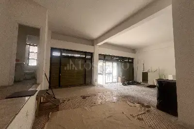 Negozio in vendita, Via delle Baleari, Roma