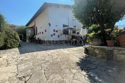 Villa in vendita, via del castello , Roma