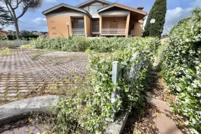 Villa in vendita, Via Gustavo Giovannoni, Roma
