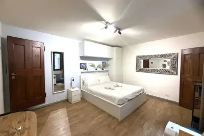 Casa in vendita, Via Guelfa, Firenze