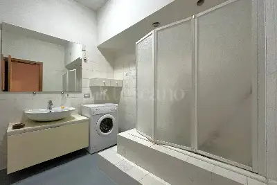 Casa in vendita, Via Caprese, Roma