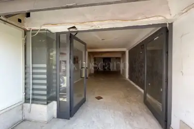 Negozio in vendita, Via Nuova, Messina