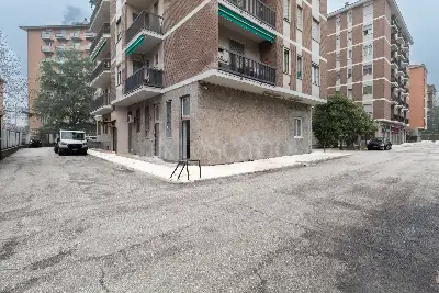 Casa in vendita, Via Zurigo, Milano