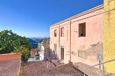 Casa Indipendente in vendita, Via Litterai, Ossi