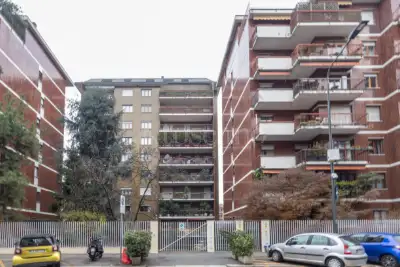 Casa in vendita, Via Emilio Morosini 22, Milano