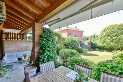 Casa in vendita, Via Gerna, San Fermo della Battaglia