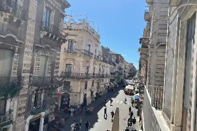 Casa in vendita, Via Giuseppe Garibaldi , Catania