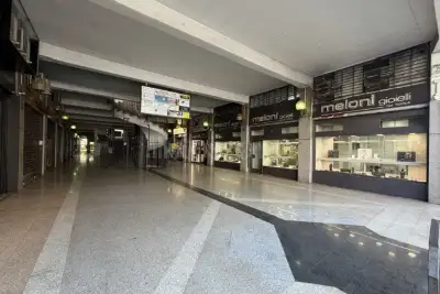 Casa in vendita, Via Tuscolana, Roma