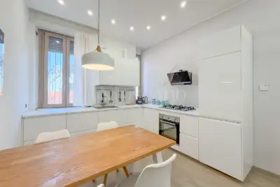 Casa in vendita, Via Donatello 5, Milano