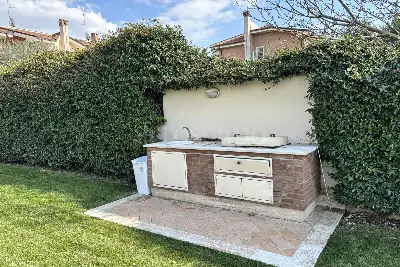 Villa in vendita, Via Romano Scarpa, Roma