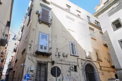 Casa in vendita, Largo Regina Coeli, Napoli