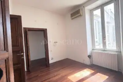 Attico in vendita, Via della Purificazione, Roma