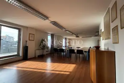 Ufficio in affitto, Viale Famagosta, Milano