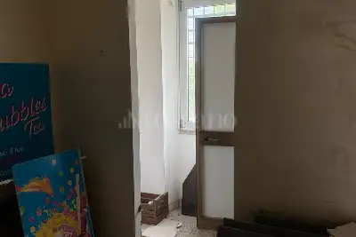 Negozio in vendita, Viale della Stazione, Latina