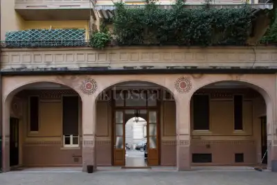 Casa in vendita, Via Francesco Anzani 6, Milano