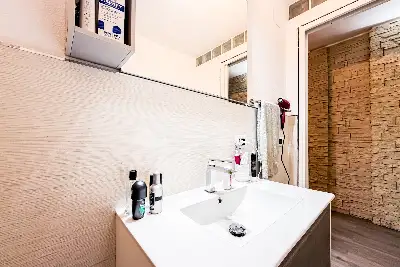 Casa in vendita, via Parigi 6 Olbia , Olbia