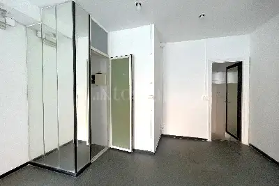 Negozio in vendita, via giuseppe troiani , Roma