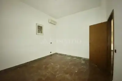 Negozio in vendita, Via Catania, Messina