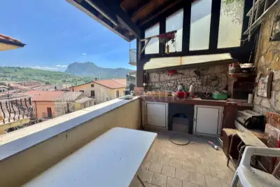 Casa Indipendente in vendita, Via Castello, Montefalcione