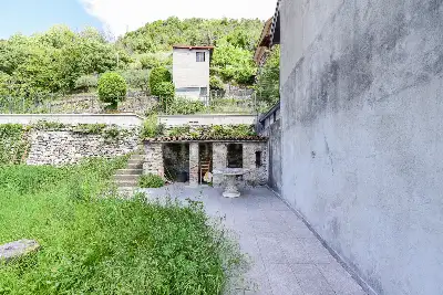 Casa Indipendente in vendita, Via Cesare Battisti, Cernobbio