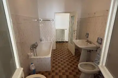 Casa Indipendente in vendita, Via Novara, Busto Arsizio