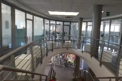 Negozio in affitto, Via Lazio, Orte