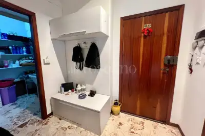 Casa in vendita, Via C. Colombo, Tremestieri Etneo