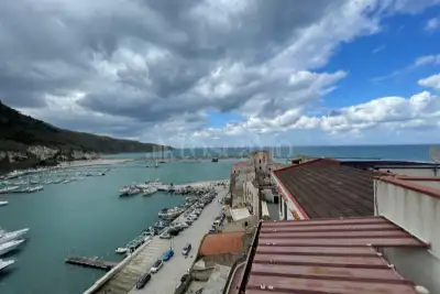 Casa in affitto, Via Giacomo Puccini, Castellammare del Golfo