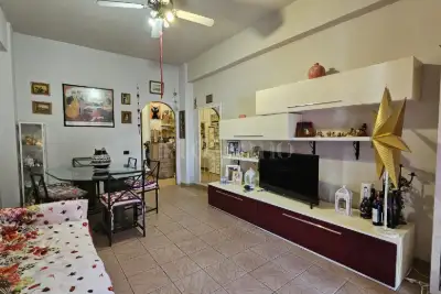 Casa in vendita, Via Germania, Pomezia
