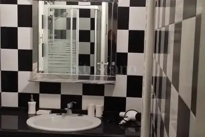 Casa in vendita, Via della Rocca, Torino