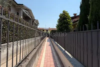 Casa in vendita, Via Angelo Canossi, Travagliato