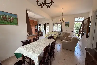 Villa Bifamiliare in vendita, Via Adige, Ardea