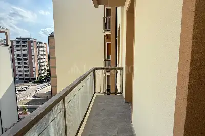 Casa in vendita, Piazzale Risorgimento Italiano, Modena