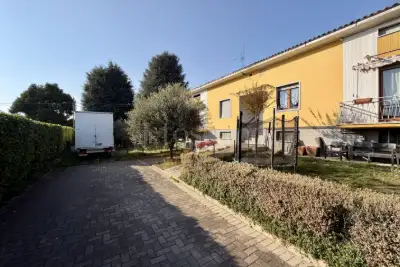 Villa Bifamiliare in vendita, Via Donatori di Sangue, Erbusco