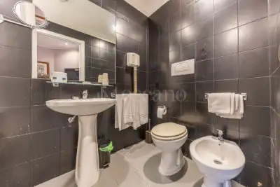 Albergo in vendita, Via Firenze, Roma