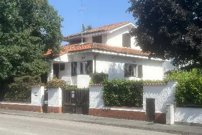 Villa in vendita, Via Morona, Trezzano sul Naviglio