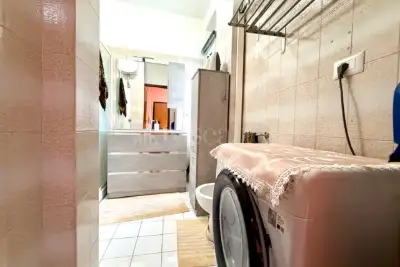 Casa in vendita, Via Tuscolana, Roma