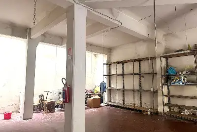 Magazzino in affitto, Via Sant'Antonio , Prato