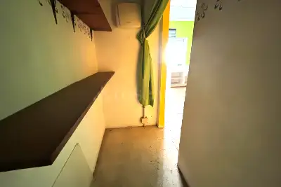 Negozio in affitto, Via Francesco Grenet, Roma