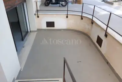 Negozio in vendita, Via Carlo Cattaneo, Casteldaccia