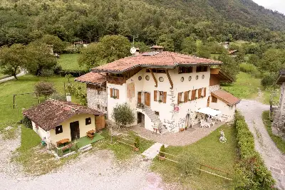 Rustico in vendita, Borgo Chiese - Via Mon 16 -Loc. Sorino, Borgo Chiese