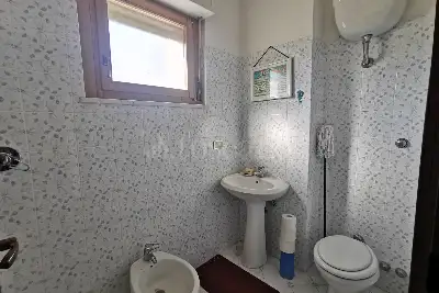 Casa in vendita, Via Gianfilippo Usellini, Roma