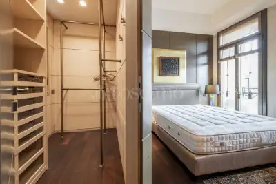 Casa in vendita, Via Uberto Visconti di Modrone, Milano