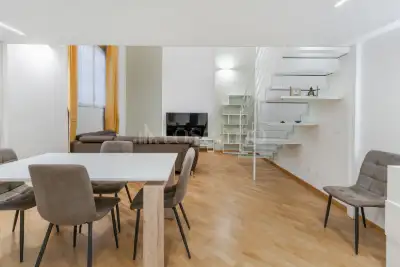 Casa in vendita, Via Francesco Brioschi, Milano