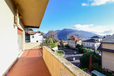 Casa in vendita, Via Bellinzona, Como