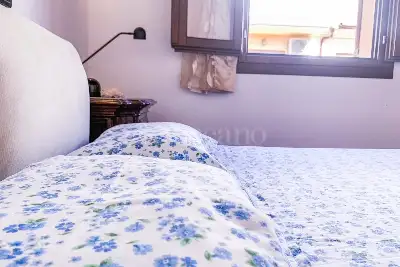 Villino a Schiera in vendita, Via Parigi, Olbia