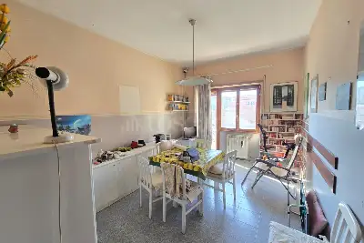 Casa in vendita, Via Deruta, Roma