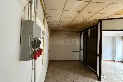 Attività Commerciale in affitto, Via della Repubblica, Contigliano