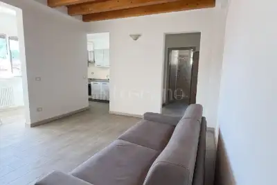 Casa in affitto, Via Bonanomi, Como