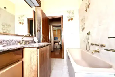 Casa in vendita, Via Pietro Cartoni, Roma